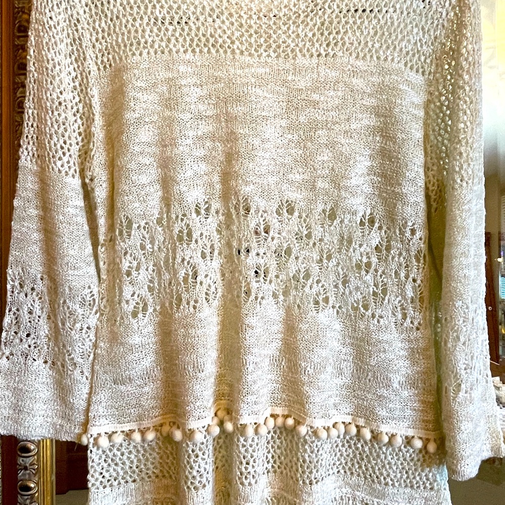 RELATIVITY NWOT FRINGED CROCHET OPEN KNIT POM POM SUMMER SWEATER W GOLD SHIMMER - Picture 6 of 11